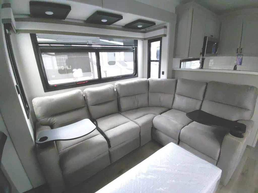 2026 Jayco North Point 395DSDB, Photos photo 35