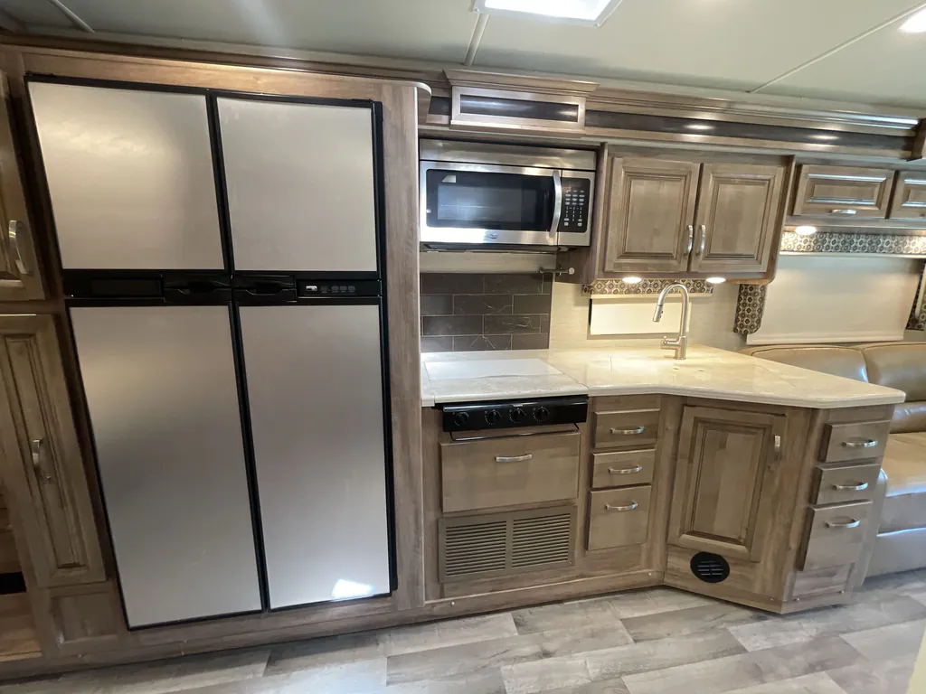 2019 Jayco Precept 29V, Photos photo 10