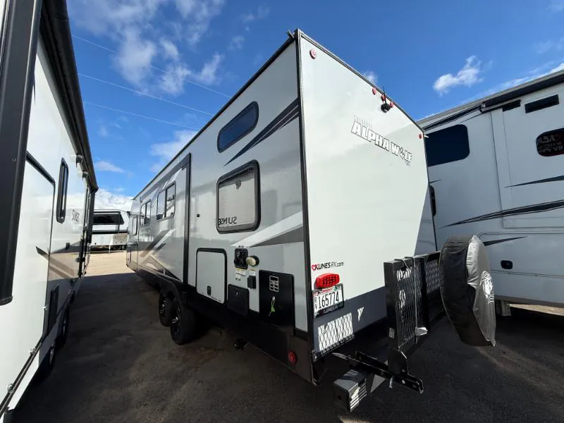 2022 Forest River Cherokee Alpha Wolf 26DBH-L, Photos photo 23