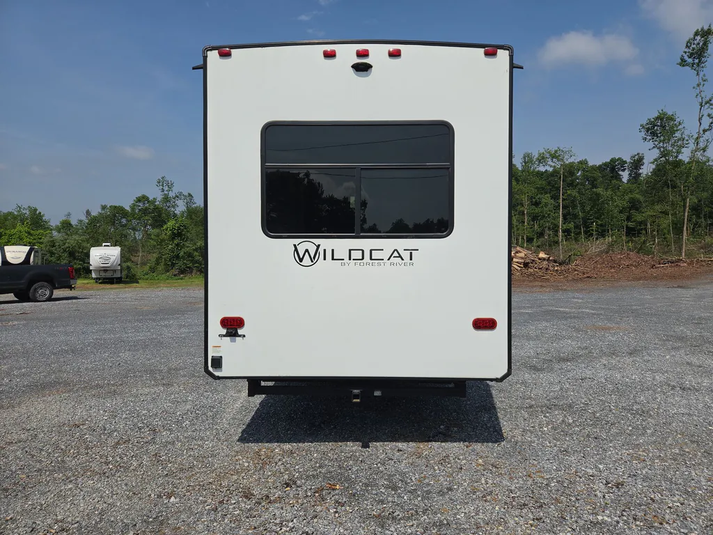 2022 Forest River Wildcat 369MBL, Photos photo 7