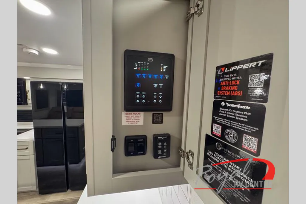 2025 Brinkley Model Z AIR 295, Photos photo 33