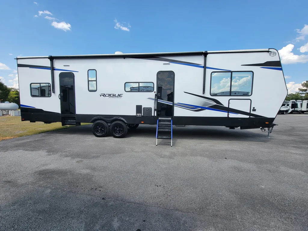 2026 Forest River Vengeance Rogue Armored 32L132, Photos photo 5