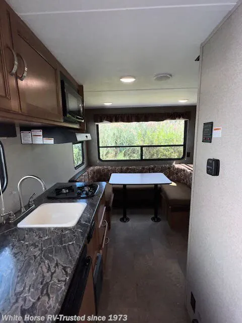 2018 Keystone Springdale 1750RD - Photo 4