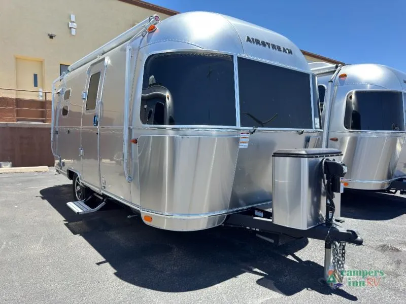 2026 Airstream Caravel 20FB - Photo 3
