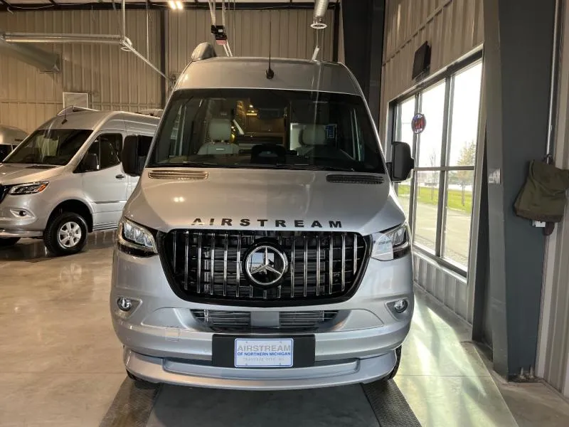 2026 Airstream Interstate 24GT New    Std. Model - Photo 2