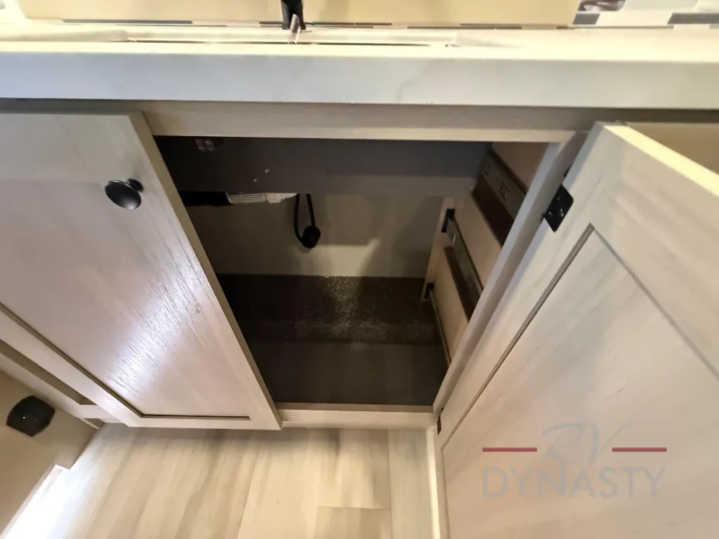 2026 Forest River Cardinal 37GALLEY, Photos photo 34
