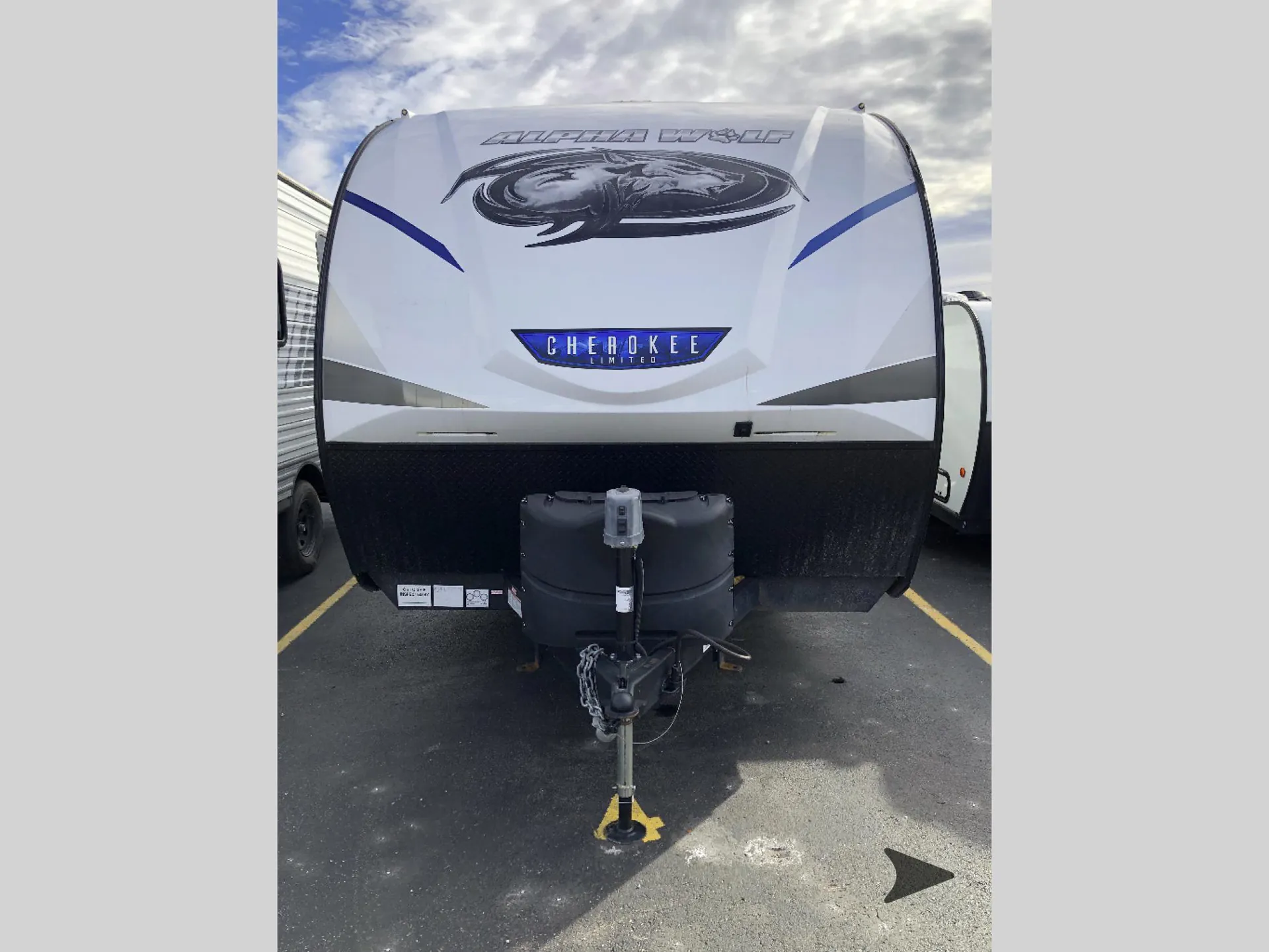 2022 Forest River Cherokee Alpha Wolf 22SW-L — Photo 6