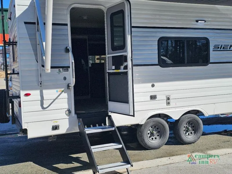 2026 Venture RV Sienna 231VRK - Photo 3