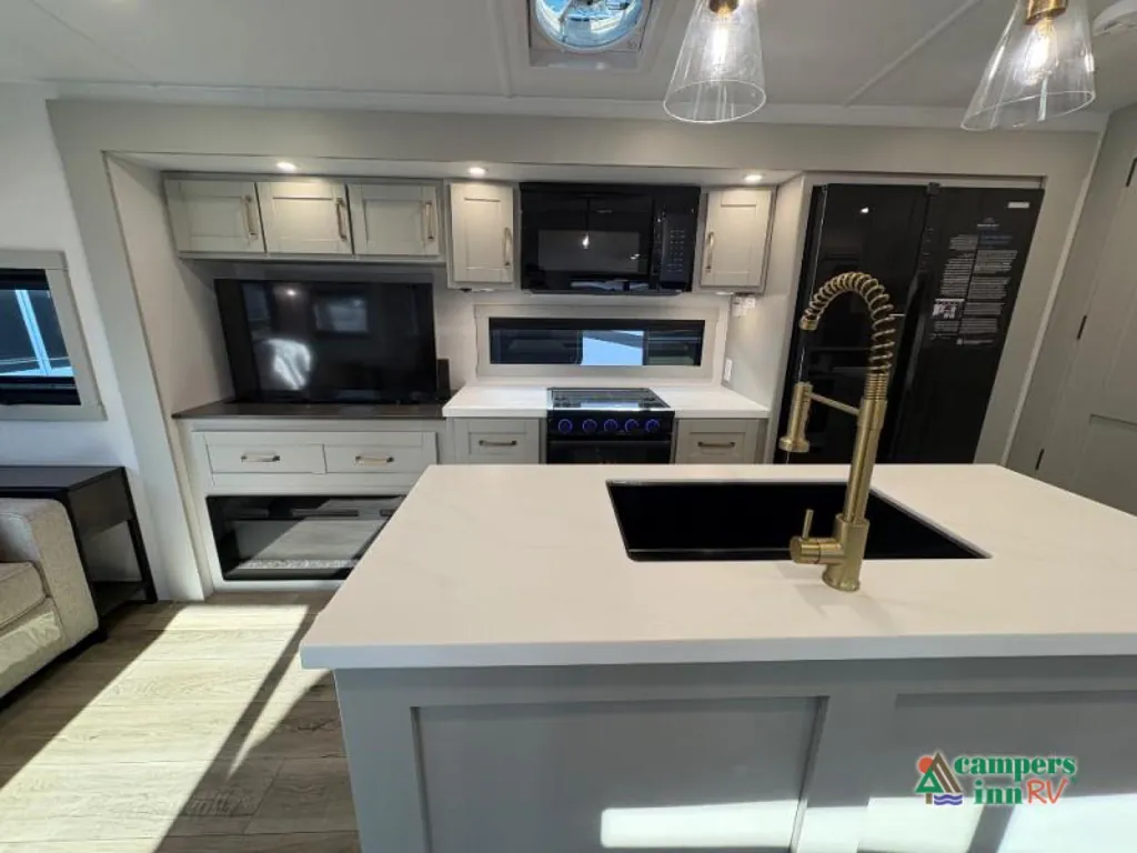 2026 Brinkley Model Z 297, Photos photo 22