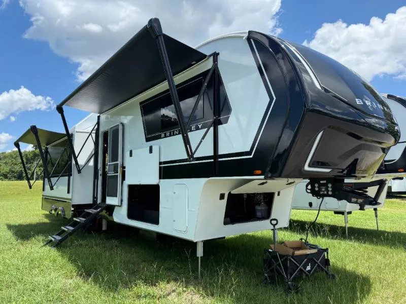 2026 Brinkley Model Z 3400 dealer photo 1 from A & L RV Sales
