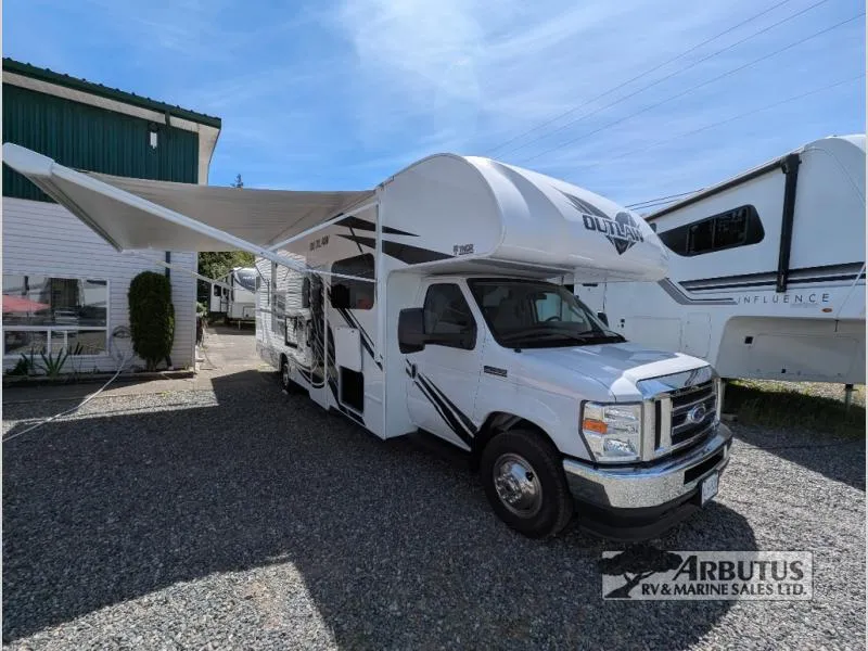2022 Thor Motor Coach Outlaw 29J - Photo 2