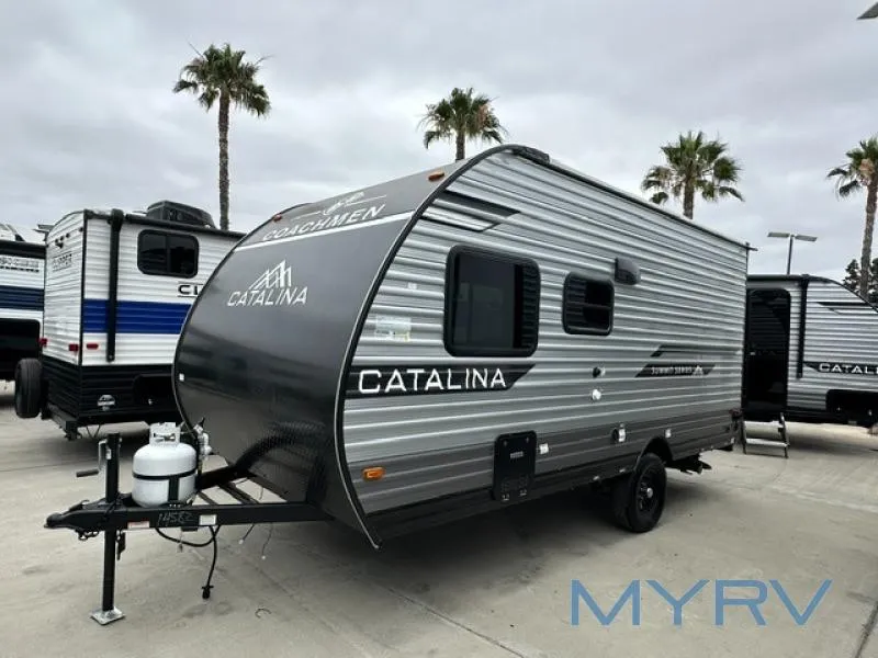 2026 Coachmen Catalina Summit Series 7 154RBX - Photo 3
