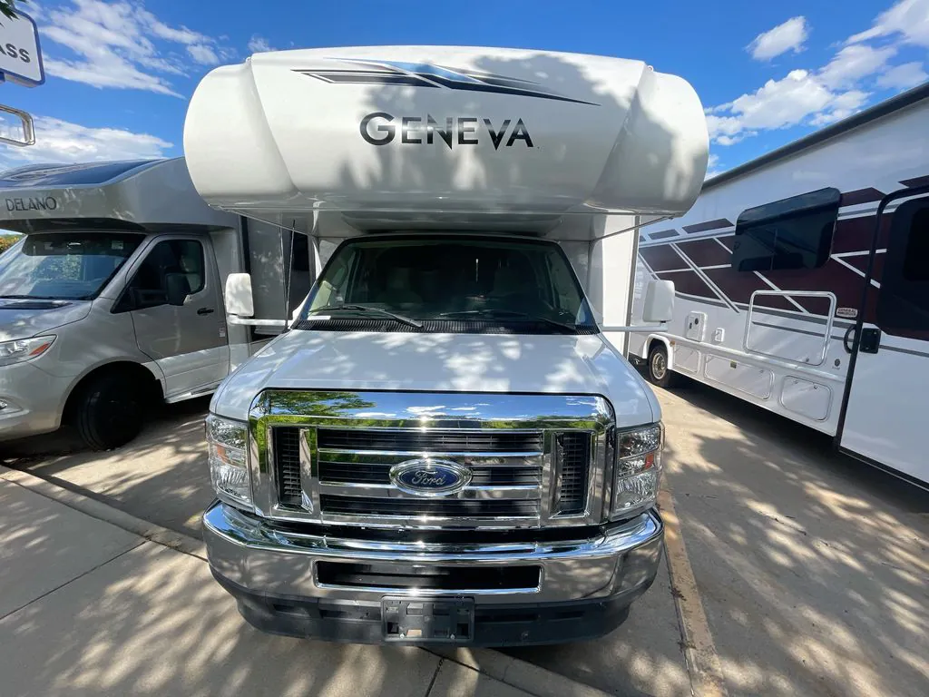 2024 Thor Motor Coach Geneva 31VT - Photo 3