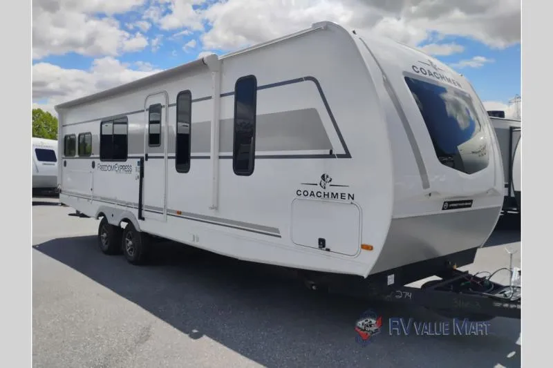 2026 Coachmen Freedom Express Ultra Lite 274RKS - Photo 3