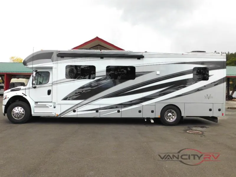 2026 Renegade RV Verona 36VSB - Photo 3