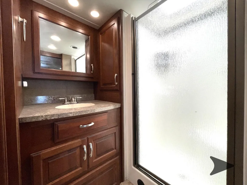 2016 Forest River Berkshire 38A, Photos photo 39