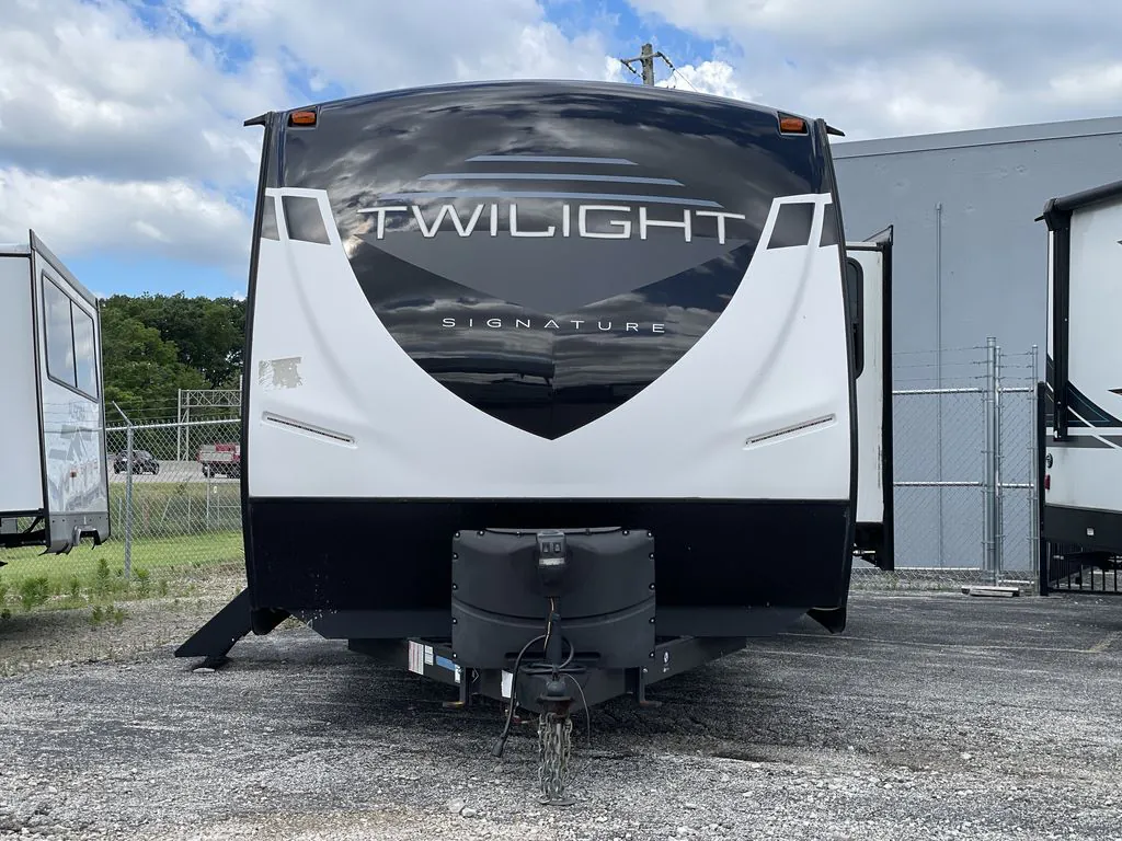 2022 Cruiser RV Twilight Signature TWS 2600 - Photo 2