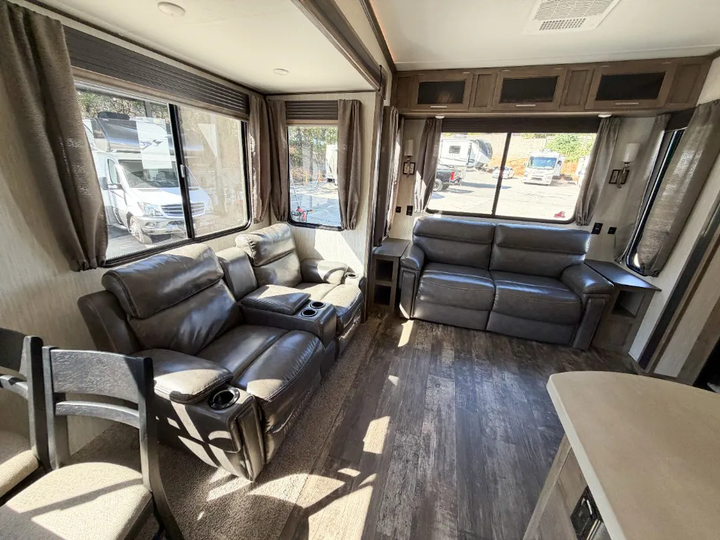 2019 Forest River Sabre 32DPT, Photos photo 17