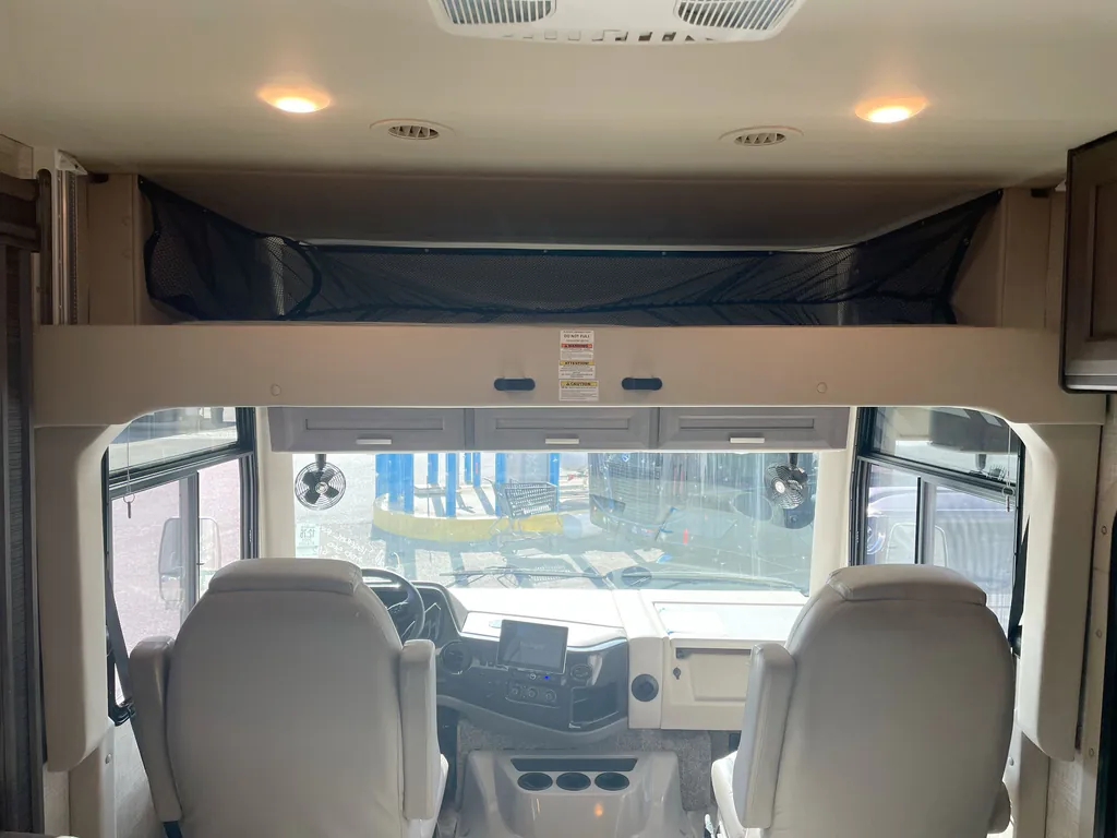 2023 Thor Motor Coach Challenger 35MQ, Photos photo 18