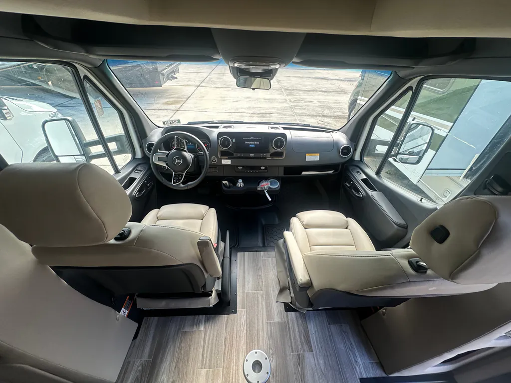 2026 Tiffin Wayfarer 25 XPW, Photos photo 47