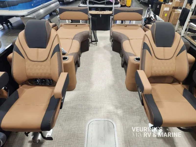 2026 Avalon LSZ - 23 FT New    Quad Lounger Shift - Photo 4