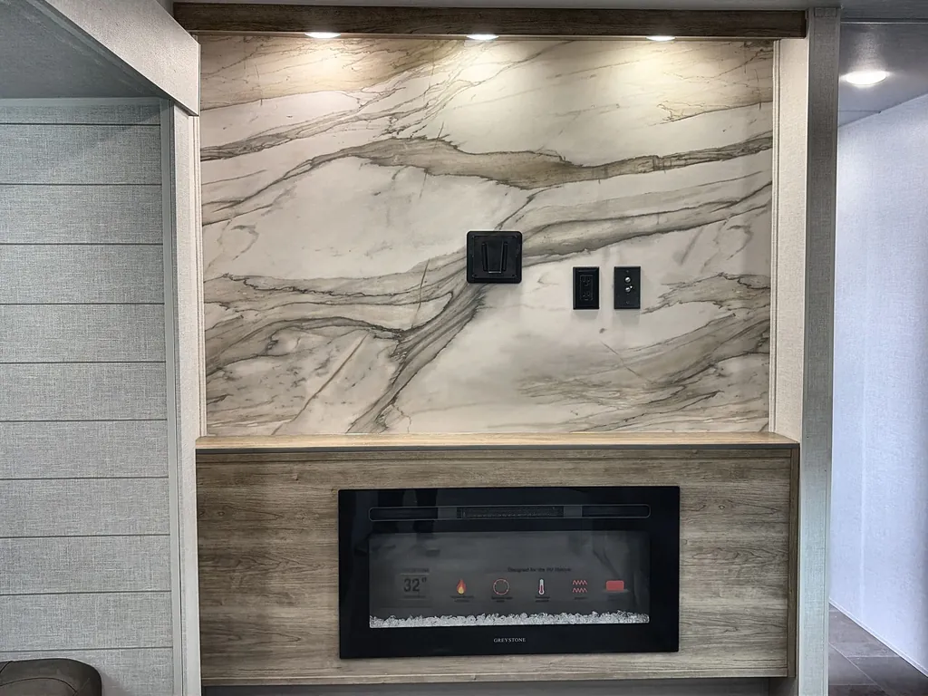 2026 Forest River Airelume 270, Photos photo 2