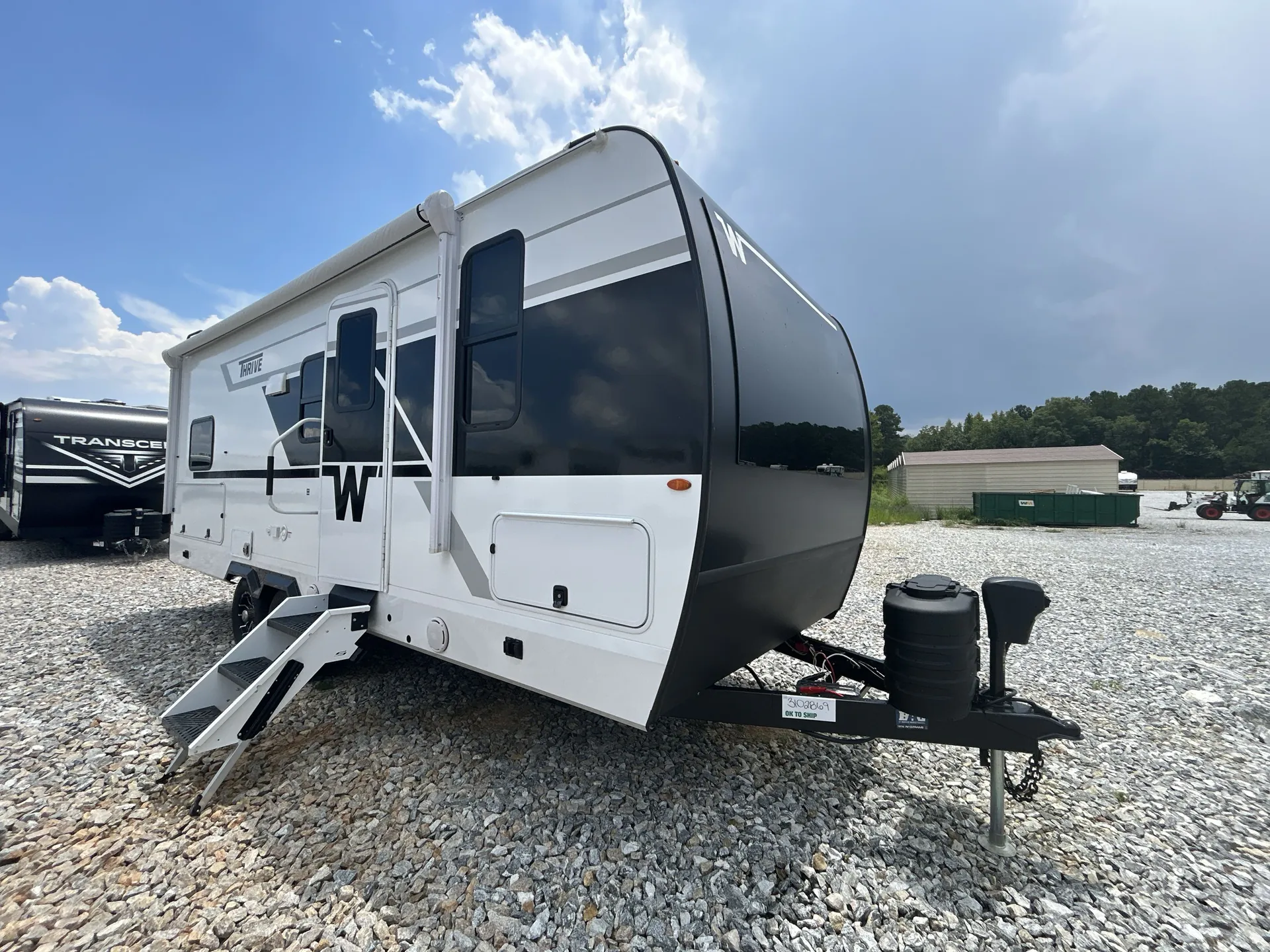 2026 Winnebago Thrive 22MBH - Photo 2
