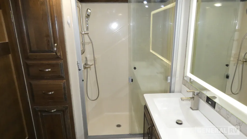 2018 Forest River Riverstone Legacy 38FB2, Photos photo 8