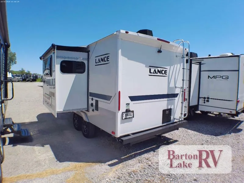2022 Lance Lance Travel Trailers Used    1685 - Photo 4