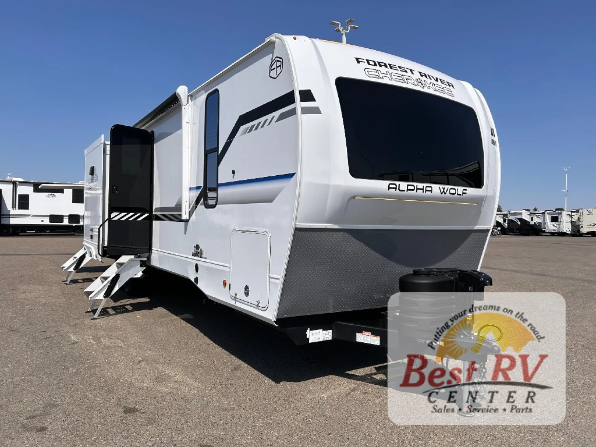 2026 Forest River Cherokee Alpha Wolf 33BH