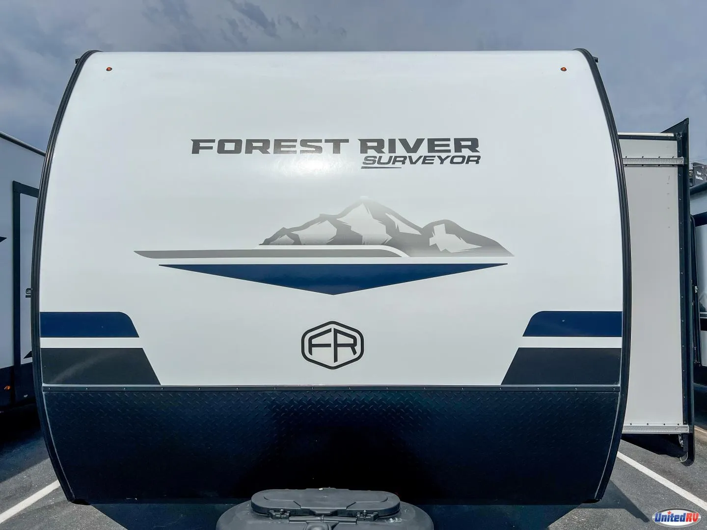 2025 Forest River Surveyor Legend X 34CAMP - Photo 3
