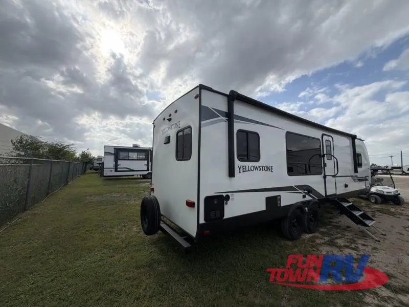 2025 Gulf Stream Yellowstone Ranch Edition 29RKS - Photo 3