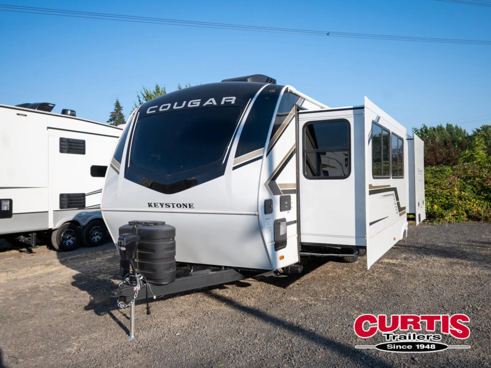 2026 Keystone Cougar Western Elevation 25FKWE - Photo 3