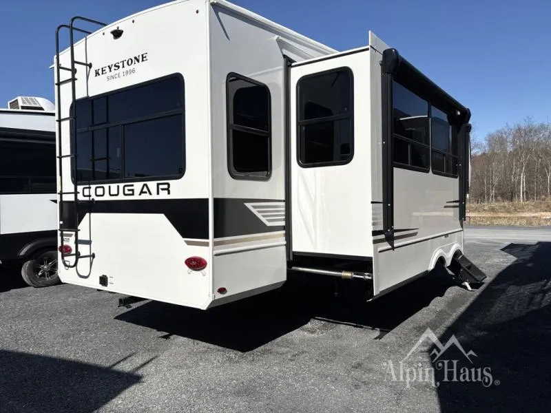 2026 Keystone Cougar 290RLS - Photo 3
