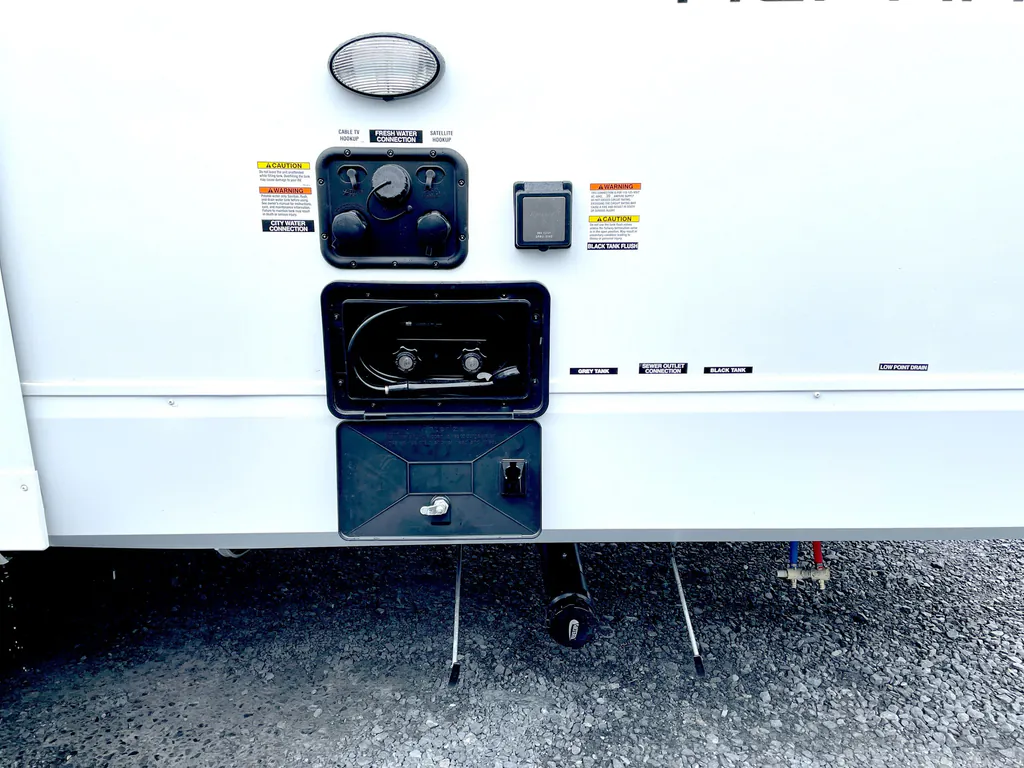 2026 Forest River Alpha Wolf 24TRUNK, Photos photo 36