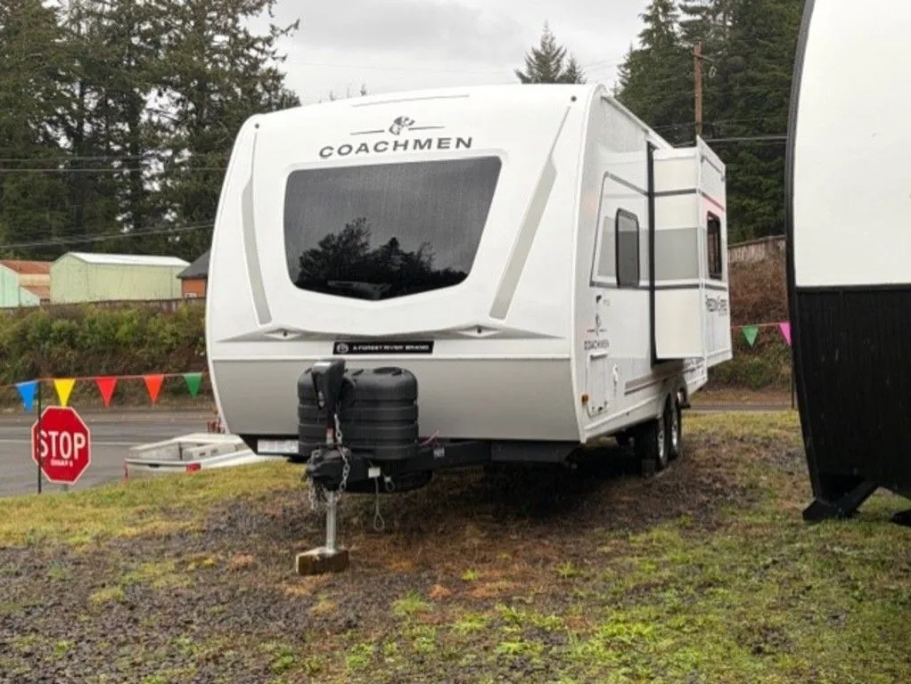 2026 Coachmen Freedom Express Ultra Lite 192RB W/SLIDE - Photo 2