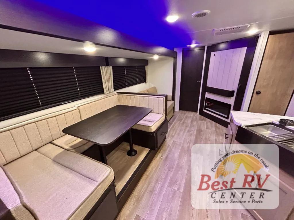 2027 Forest River Cherokee Grey Wolf 26KF, Photos photo 21