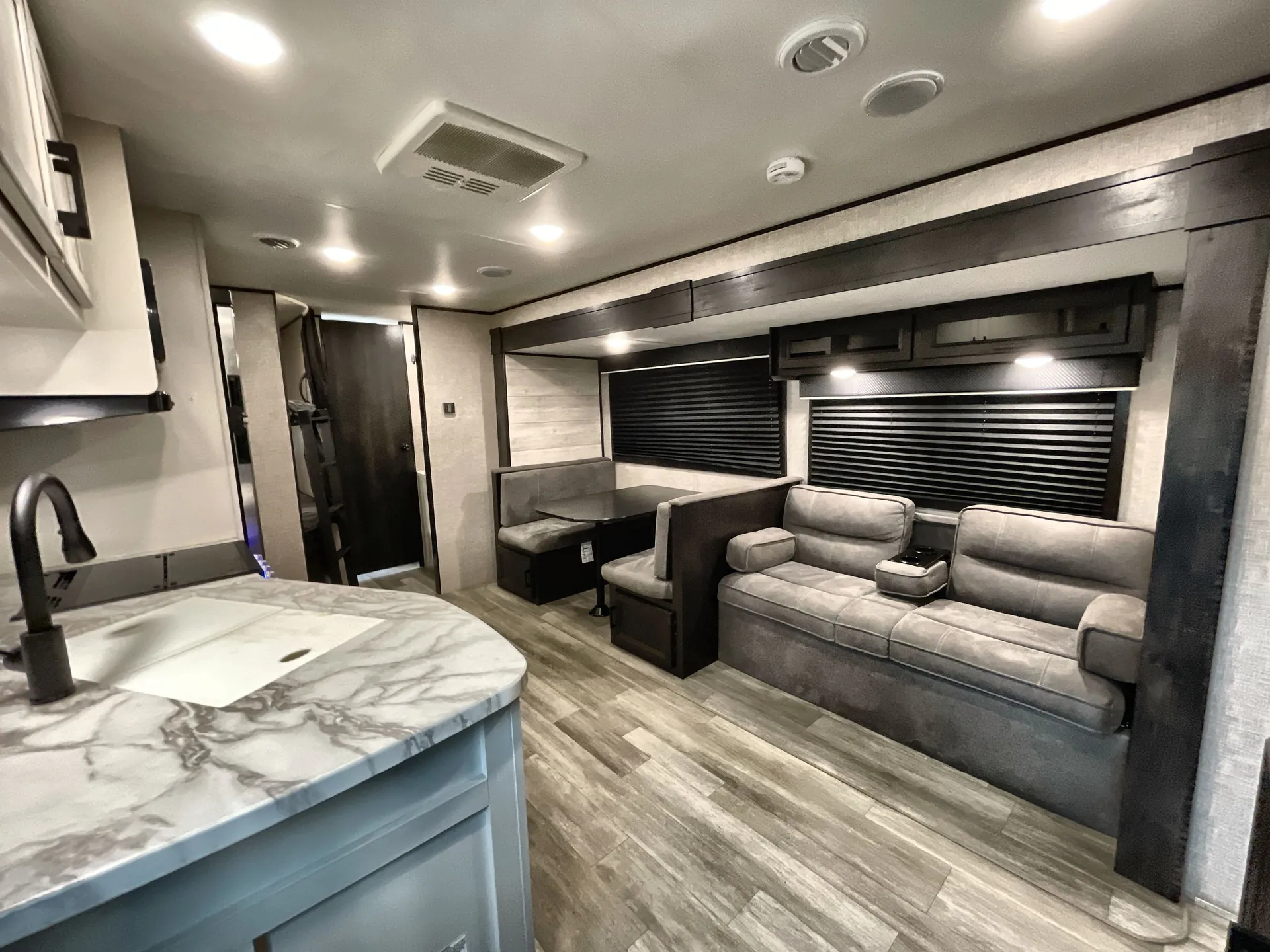2022 Jayco Jay Flight 267BHSW — living area main