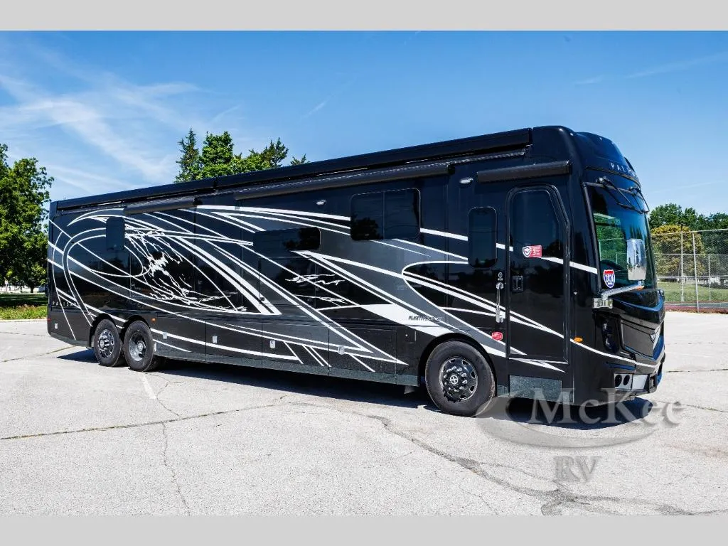 2026 Fleetwood Palisade 45CS - Photo 2