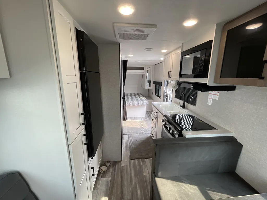 2025 Jayco Jay Flight SLX 210QB, Photos photo 3