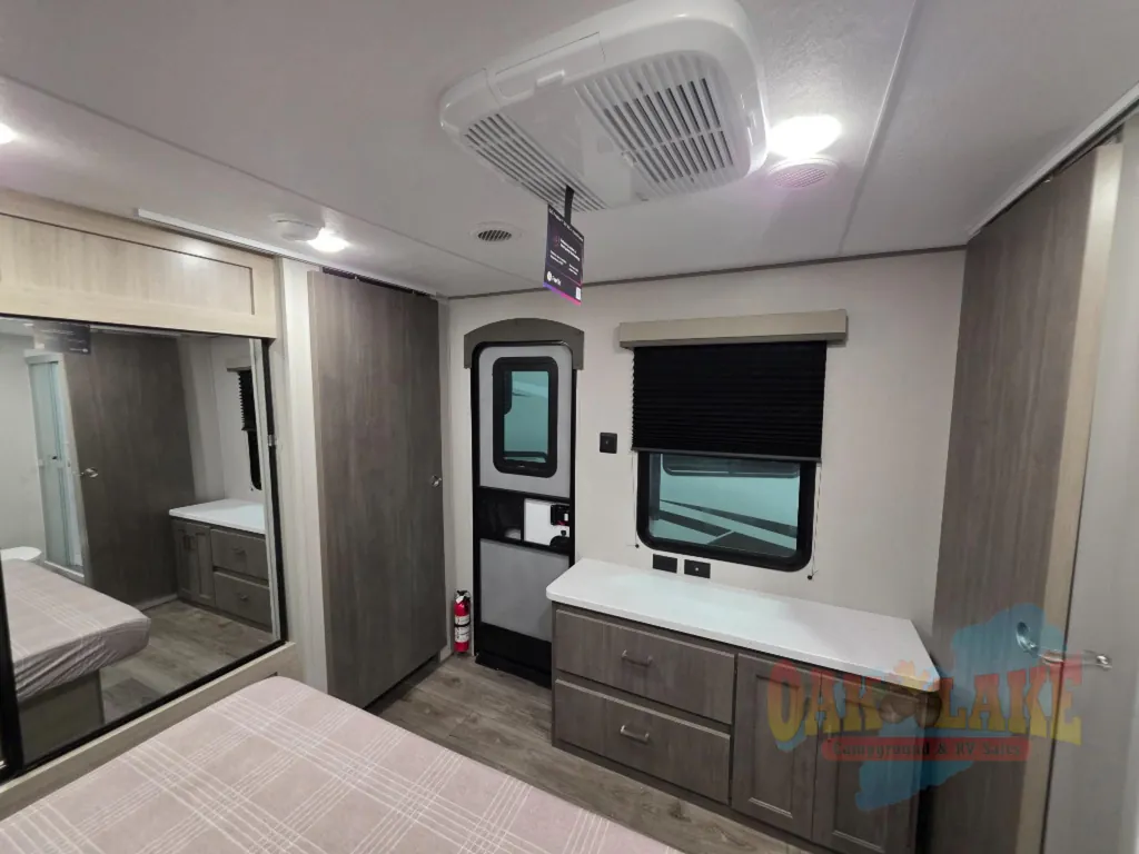 2026 Coachmen Catalina Legacy Edition 333DORM, Photos photo 31