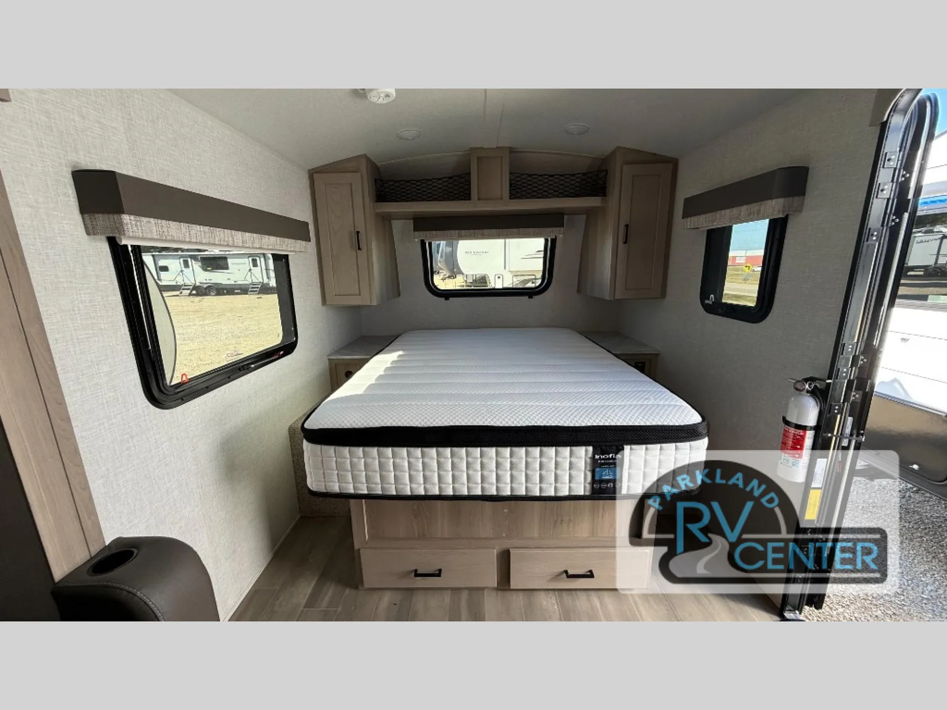 2023 Forest River Flagstaff E-Pro 20FBS — Photo 7