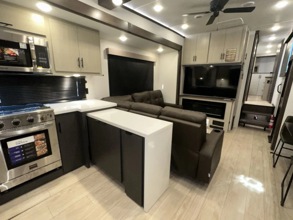 2027 Forest River RV Wolverine 32JF, Photos photo 9