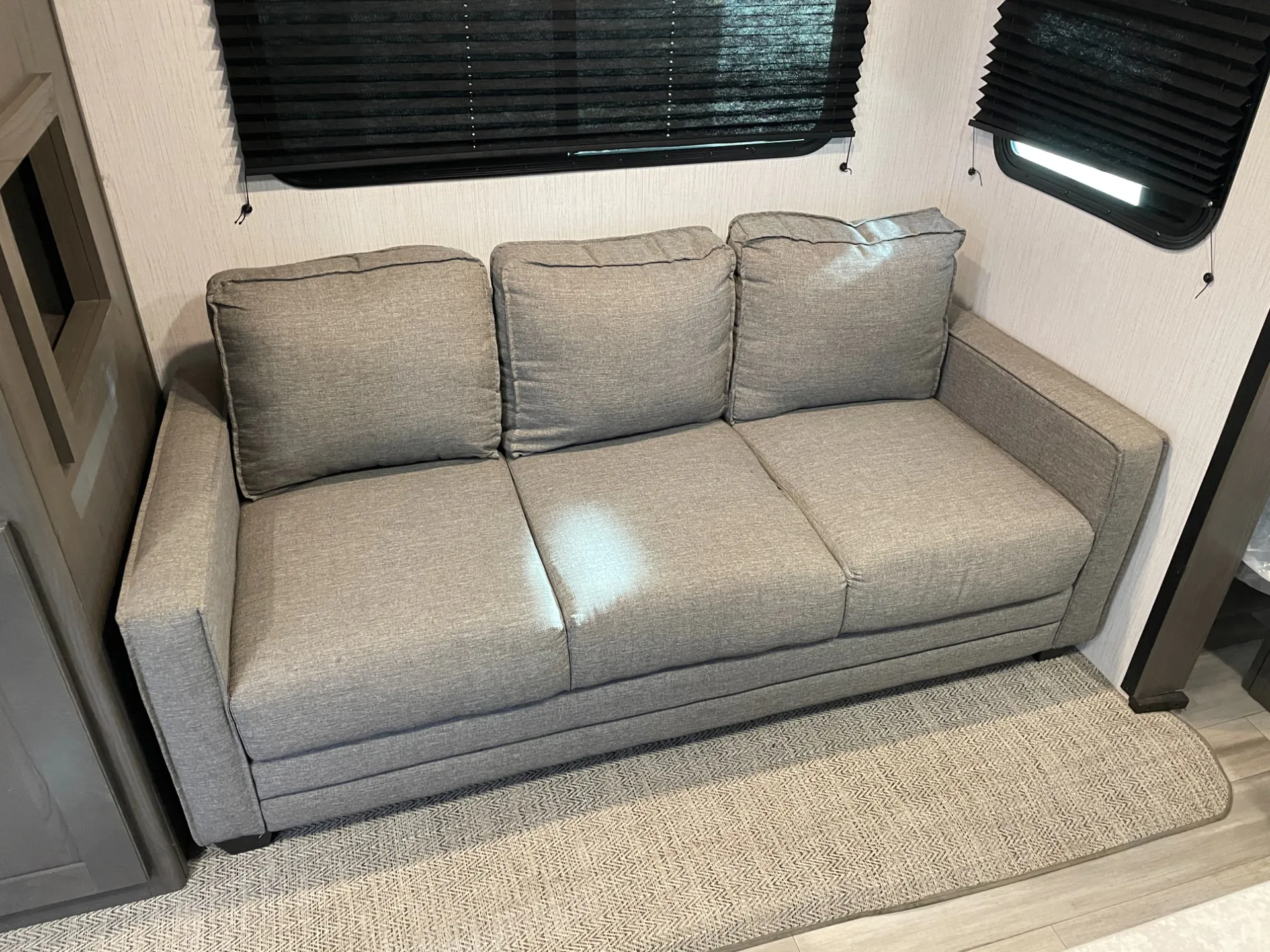 2022 Cruiser RV MPG 2100RB - Photo 4