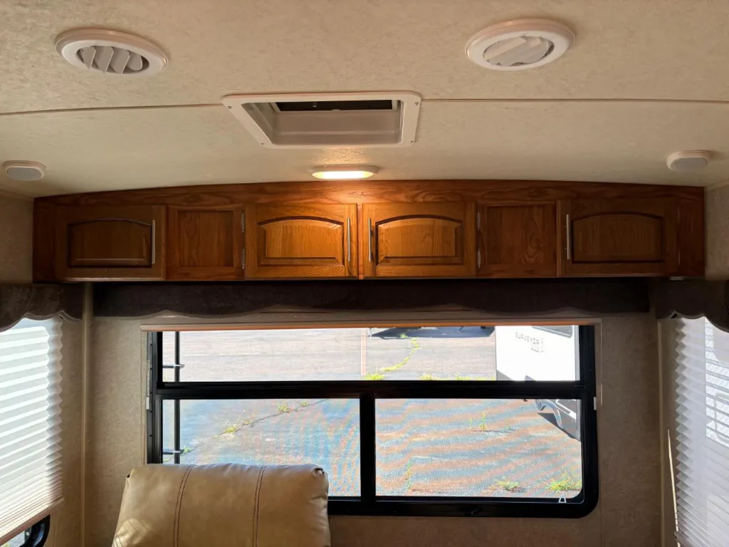 2015 Forest River Rockwood Ultra Lite 2904WS, Photos photo 29