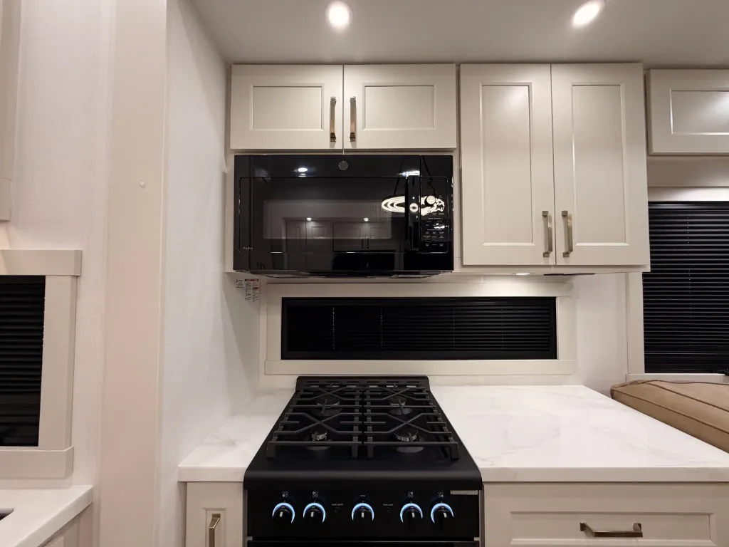 2027 Brinkley Model G 3970, Photos photo 34