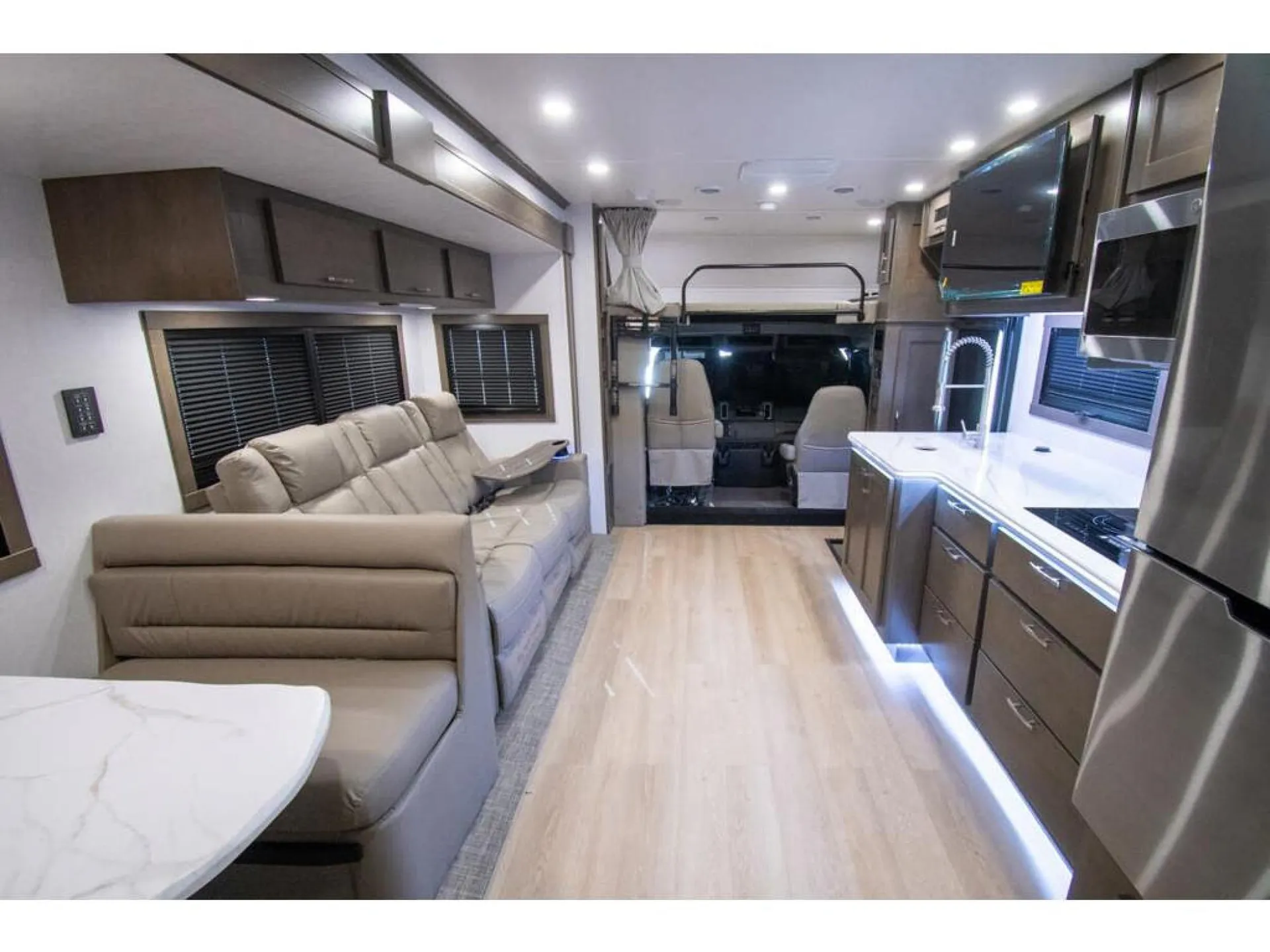2026 Dynamax Europa 34SS - Photo 2