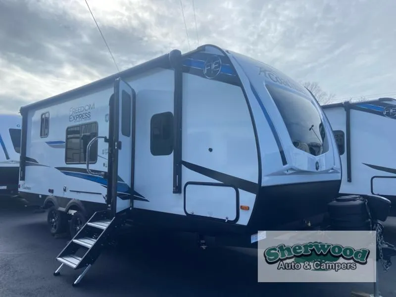 2025 Coachmen Freedom Express Ultra Lite 22MLS - Photo 2