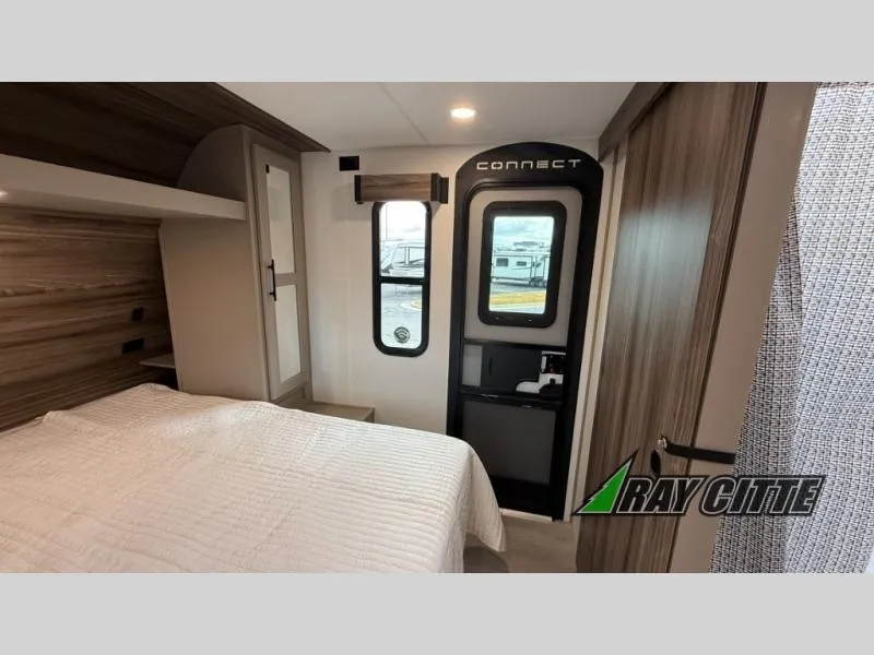 2026 KZ Connect SE C221RKSE - Photo 4
