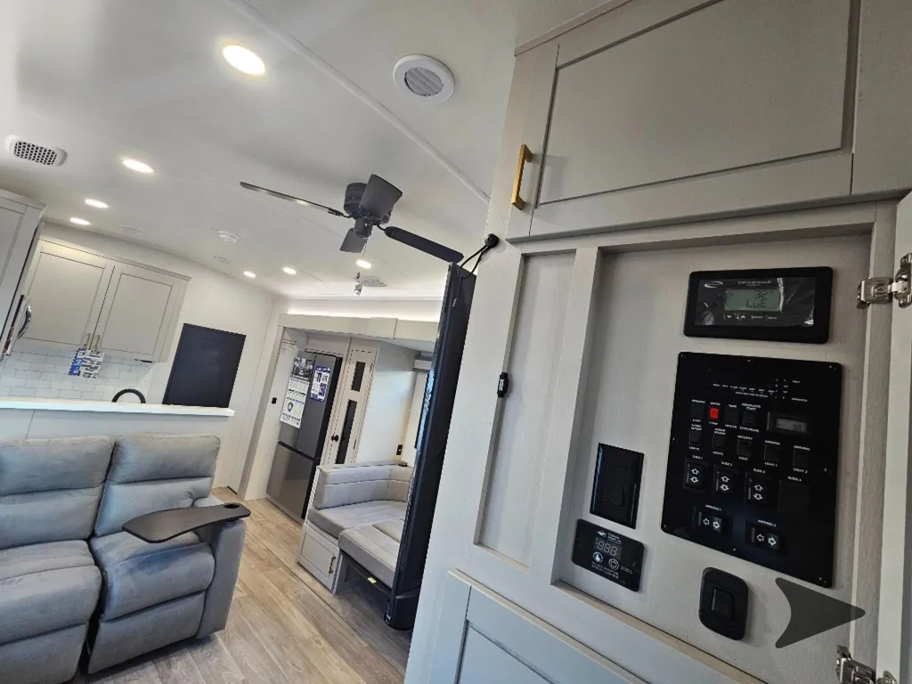 2027 Jayco North Point 391TBBH, Photos photo 49